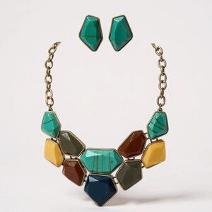Multi Brown Turquoise Lucite Stud Gold Tone Base Necklace Earring set.